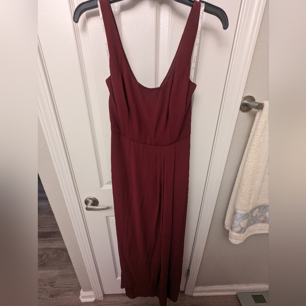David's Bridal Wine Chiffon Bridesmaid Dress Tank Scoop Neck Size 6